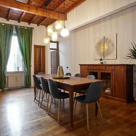 Best Location W/ Breathtaking Views Chic Palace 佛罗伦萨 外观 照片